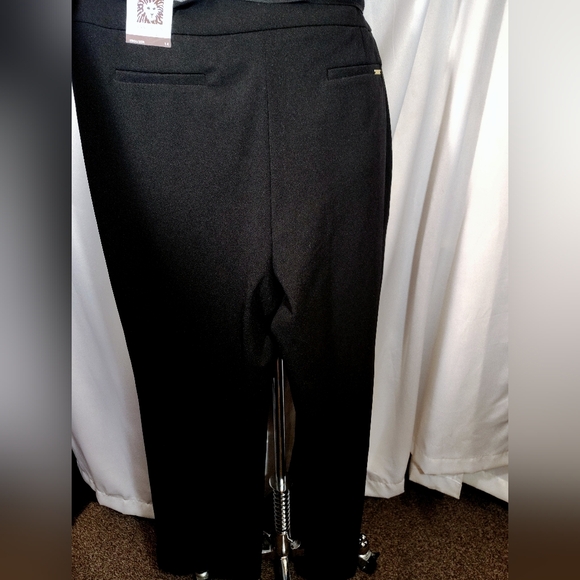 Anne Klein Pants - Anne Klein TAG Pants, Women Black Straight Leg, Zipper, Pockets,  Flat Front,14